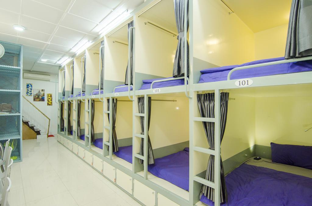 Min Galar Par Hostel Rangoon Buitenkant foto