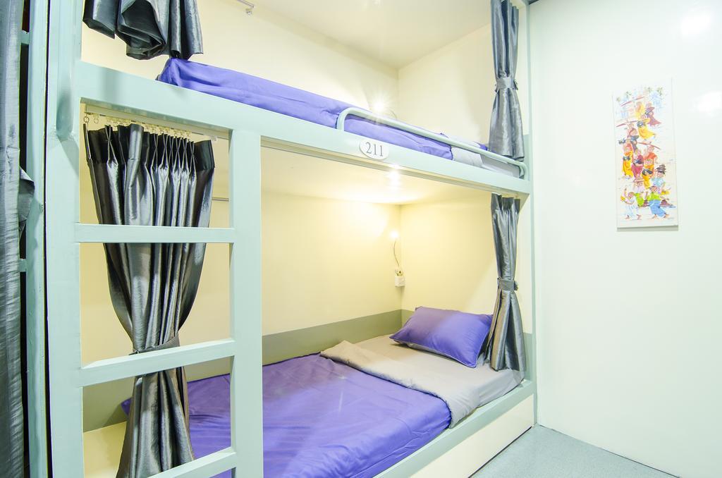Min Galar Par Hostel Rangoon Buitenkant foto